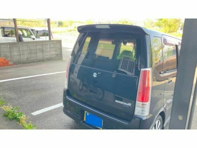 WAGON R-10