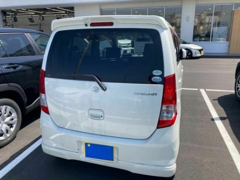 WAGON R-2