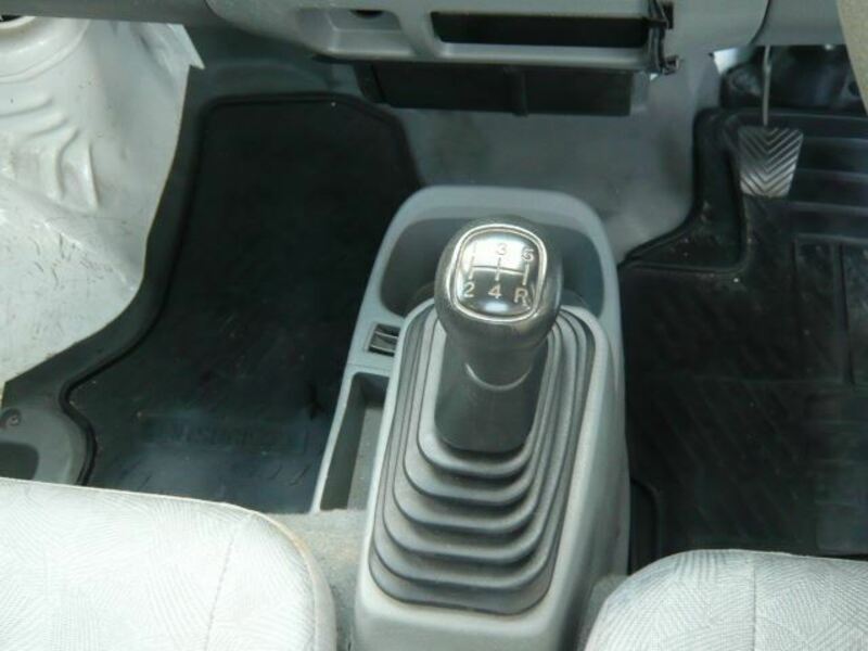 MINICAB TRUCK
