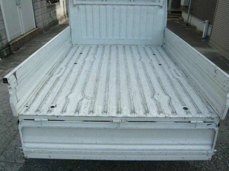 MINICAB TRUCK