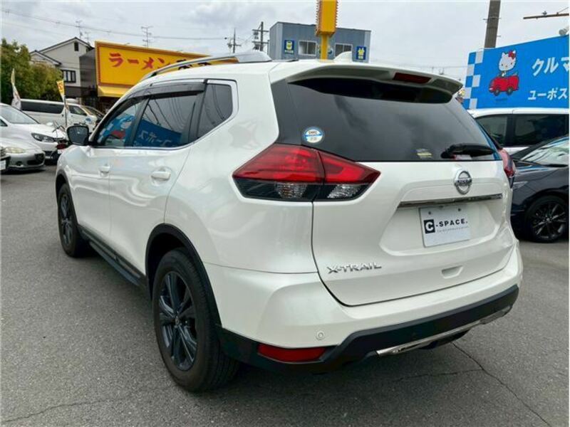 X-TRAIL-10