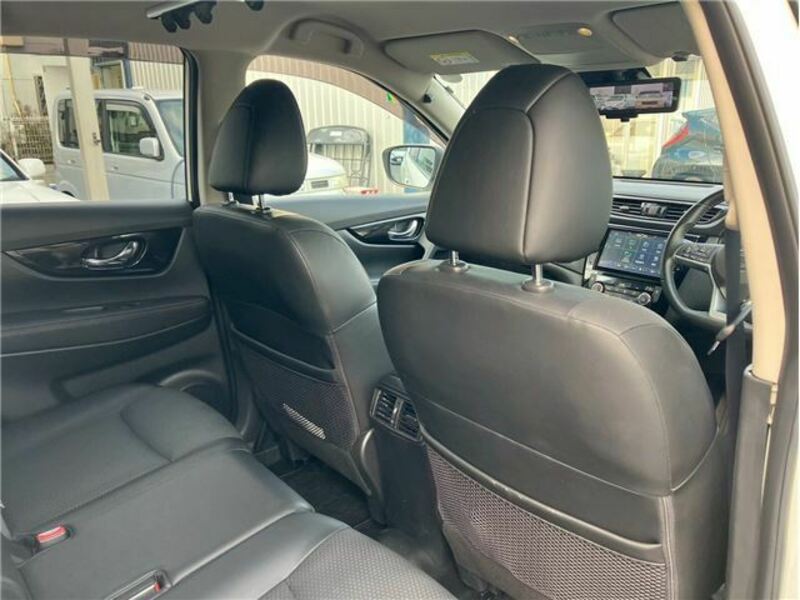 X-TRAIL-33