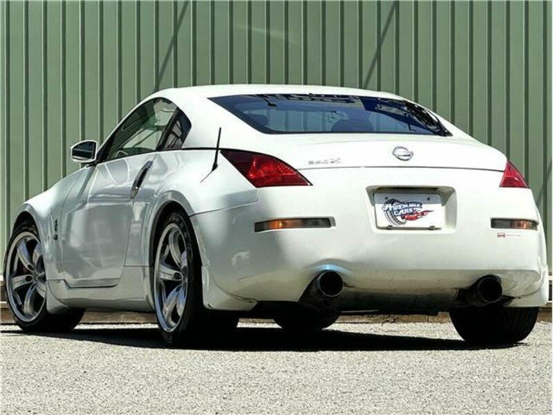 FAIRLADY Z-9