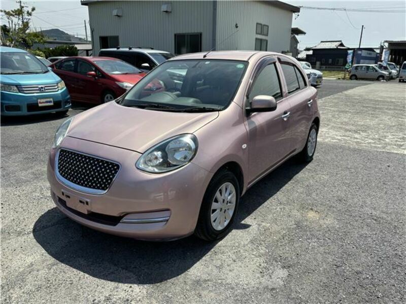 NISSAN　MARCH