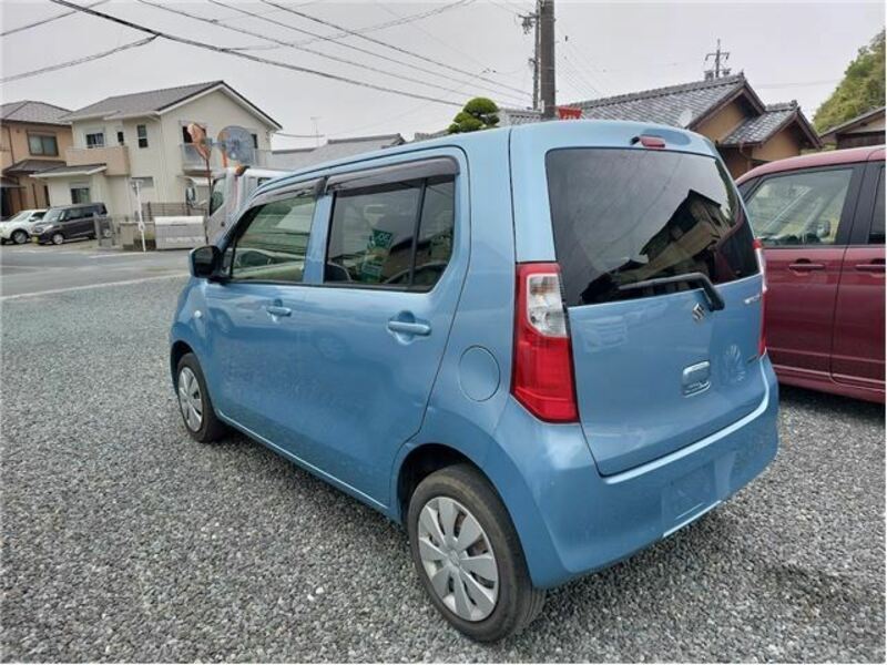 WAGON R