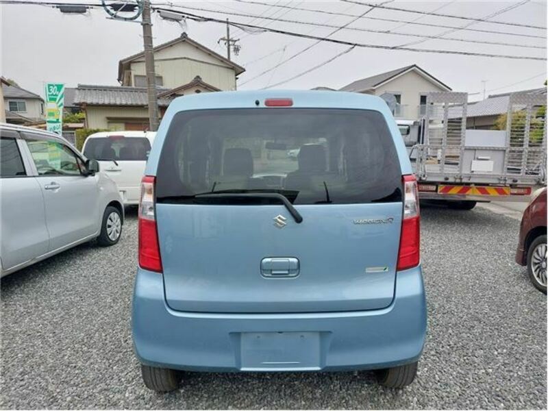 WAGON R