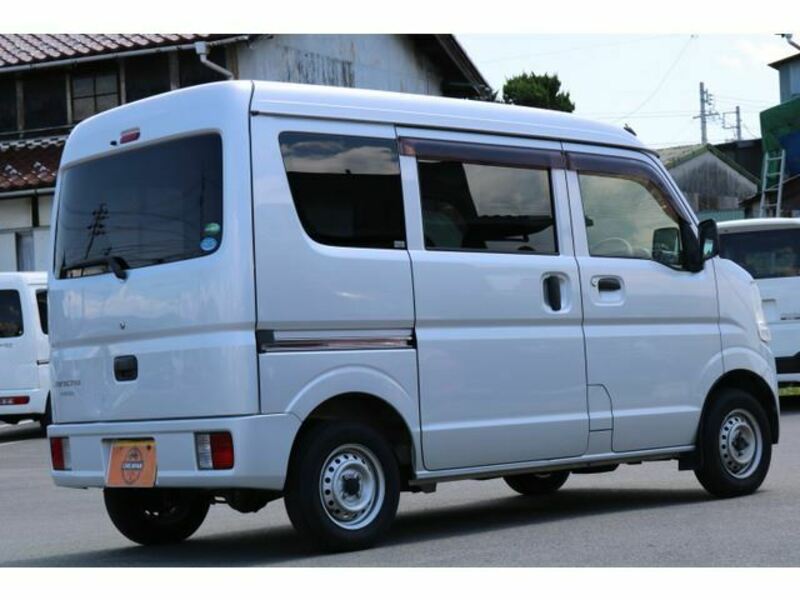 MINICAB VAN
