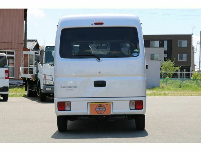 MINICAB VAN