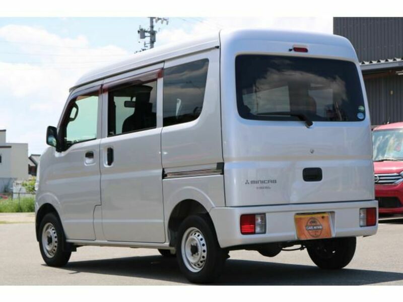 MINICAB VAN