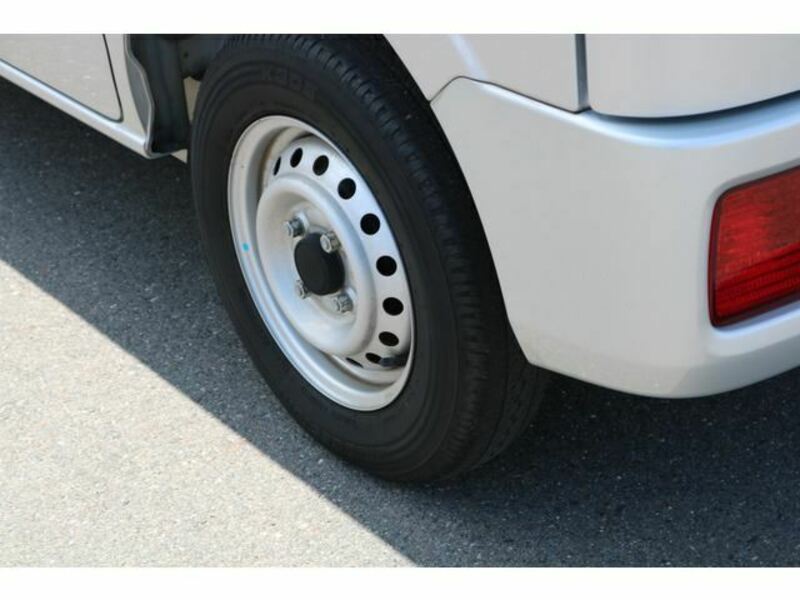 MINICAB VAN
