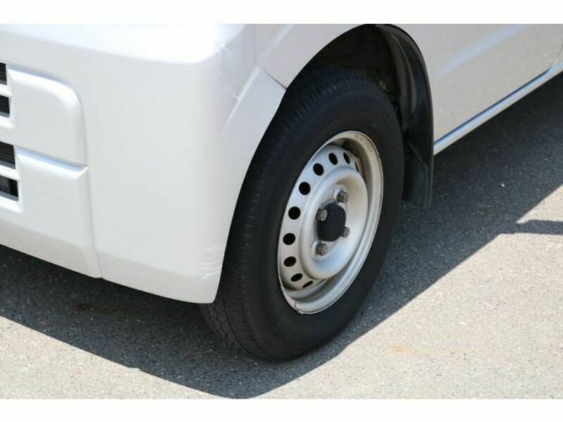 MINICAB VAN