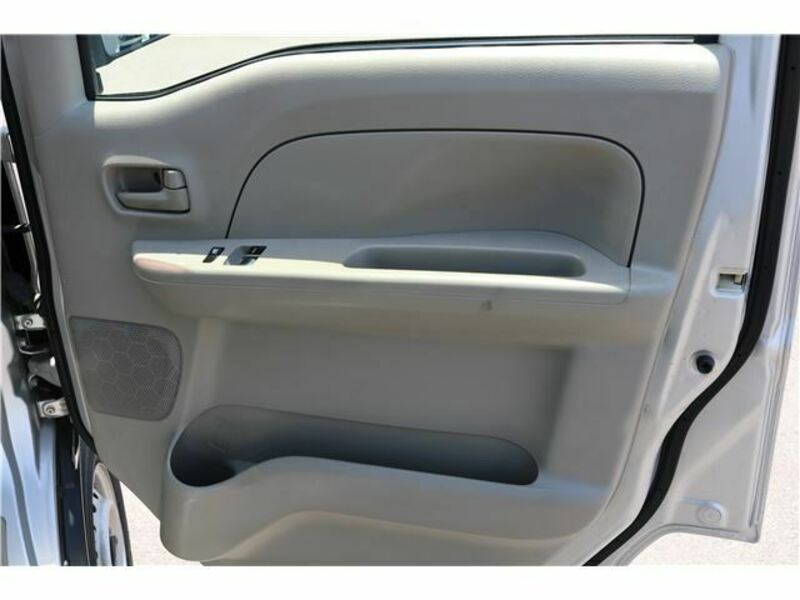 MINICAB VAN