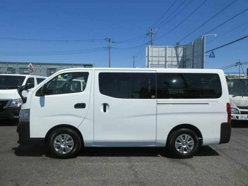 NV350 CARAVAN-7