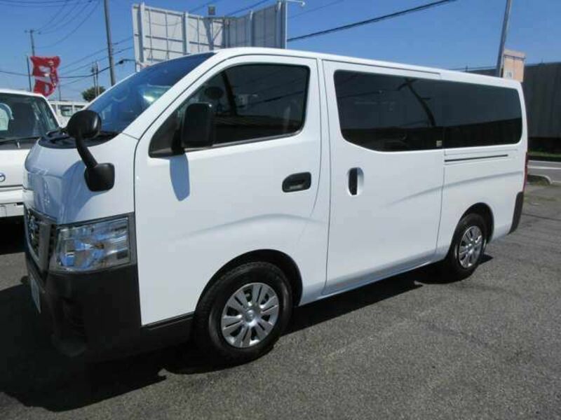NV350 CARAVAN-9