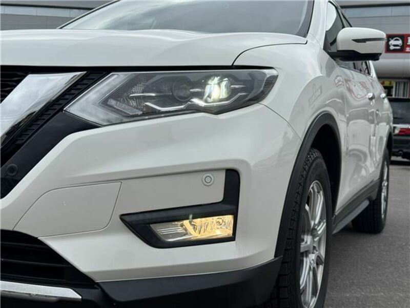 X-TRAIL-8