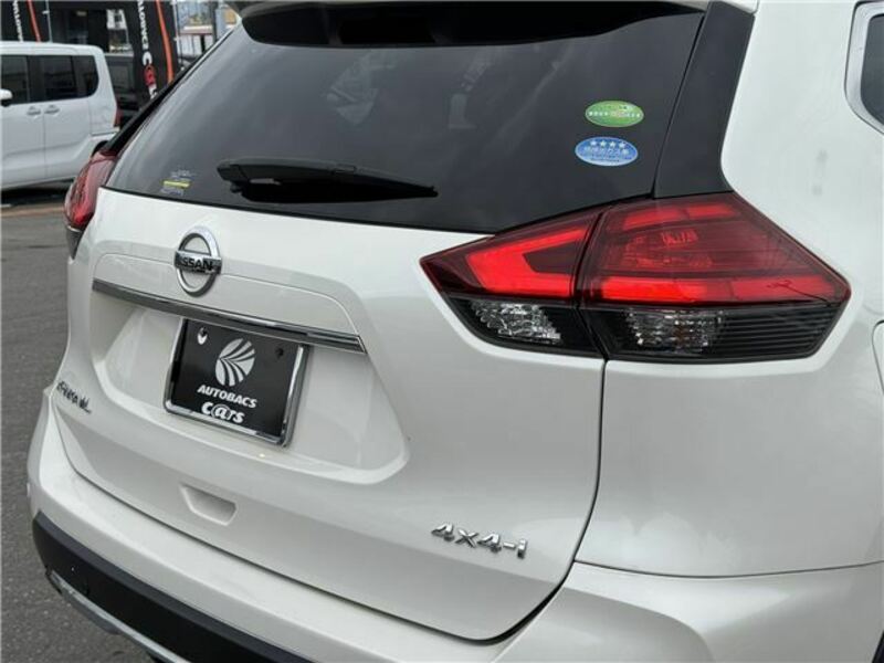 X-TRAIL-12