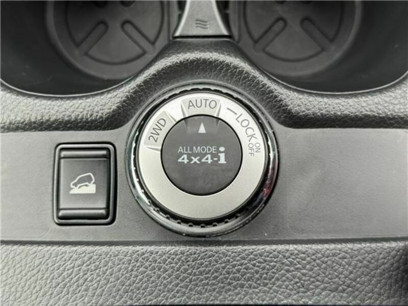 X-TRAIL-23