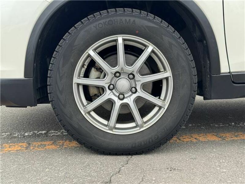 X-TRAIL-37