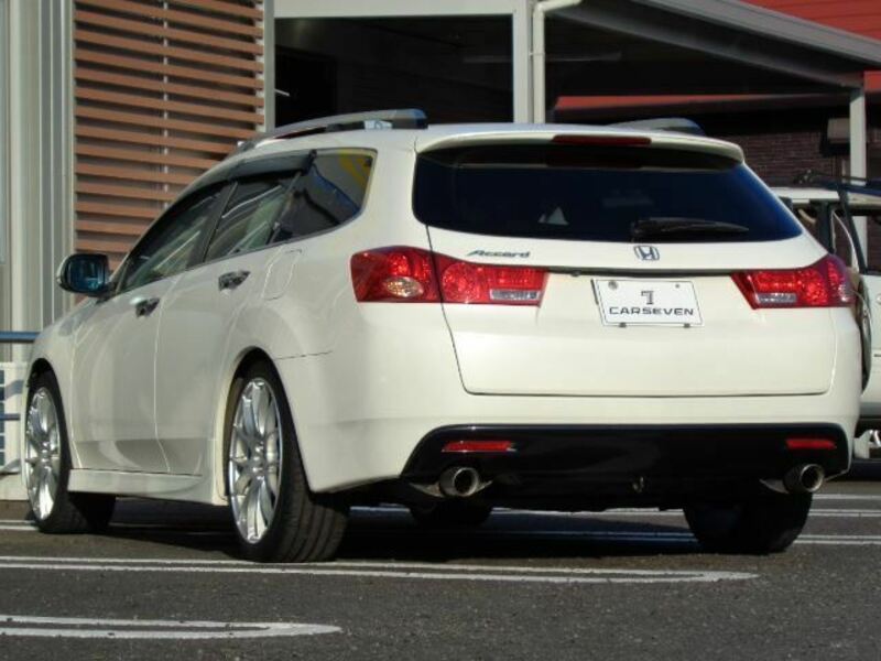 ACCORD TOURER-1