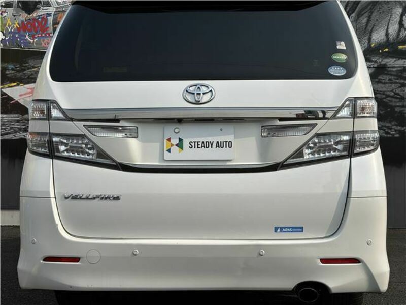 VELLFIRE-1