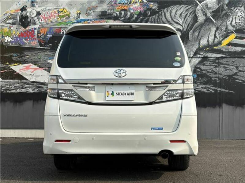 VELLFIRE-4