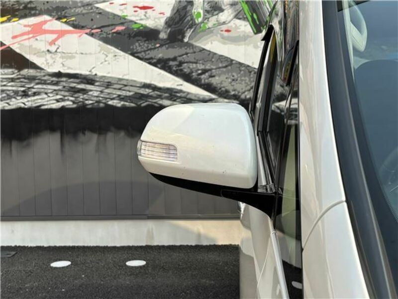 VELLFIRE-42