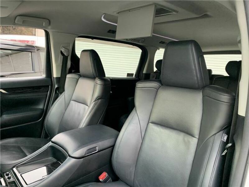 VELLFIRE-16