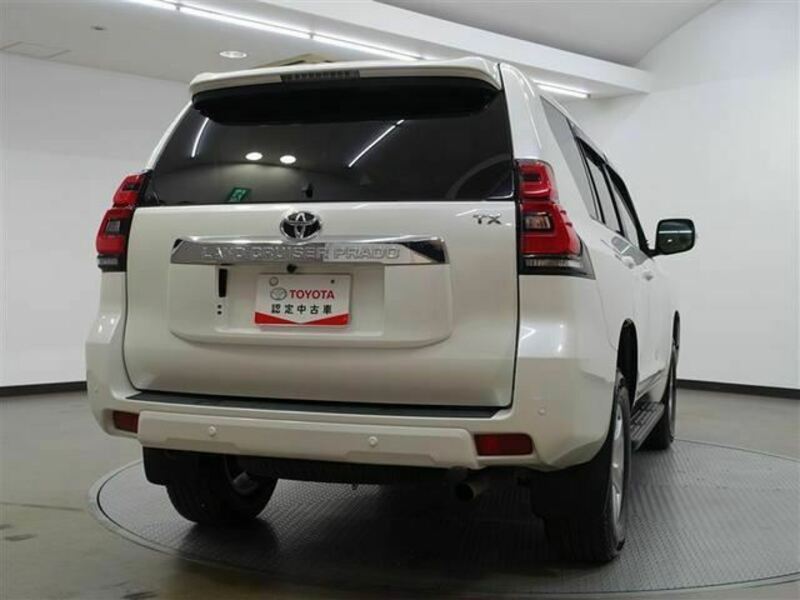 LAND CRUISER PRADO-2
