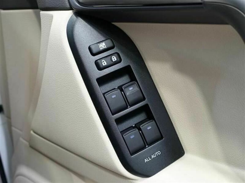 LAND CRUISER PRADO-21