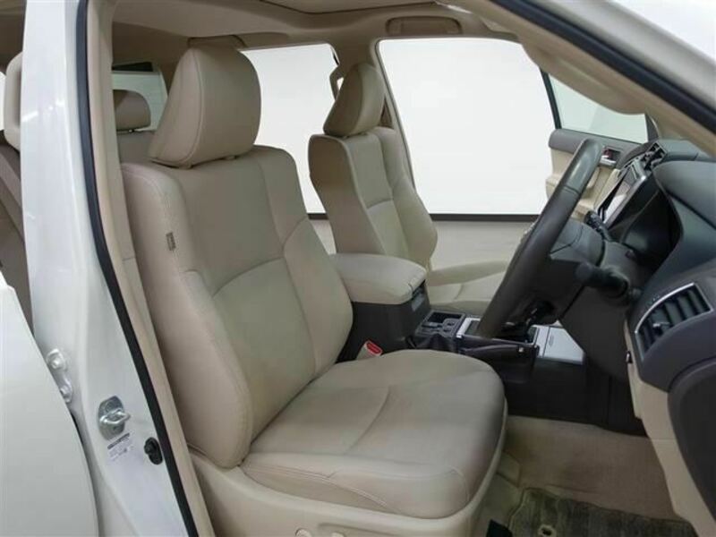 LAND CRUISER PRADO-23