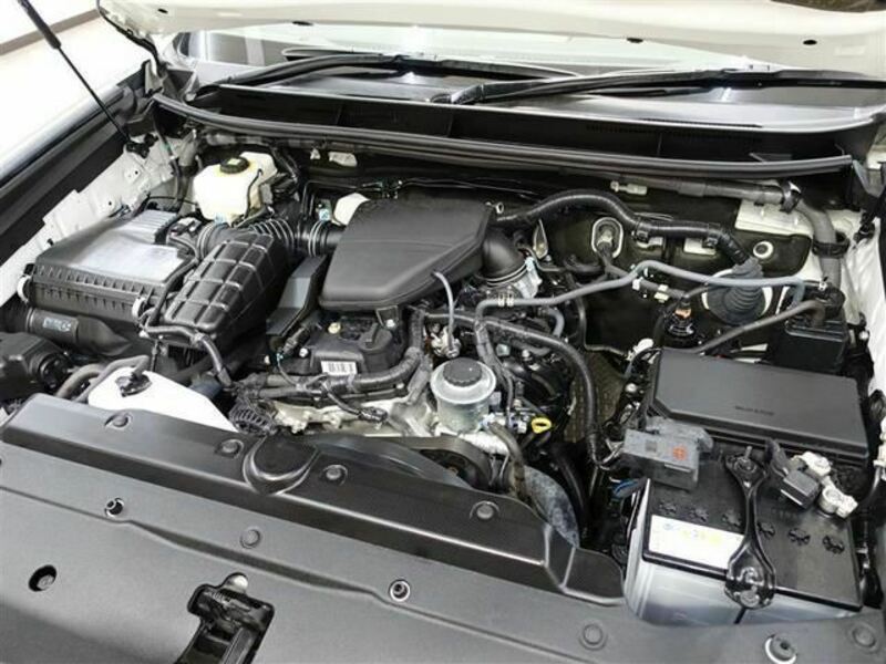 LAND CRUISER PRADO-32