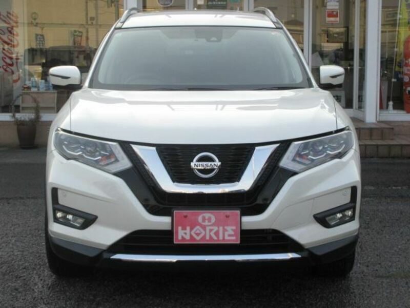 X-TRAIL-1