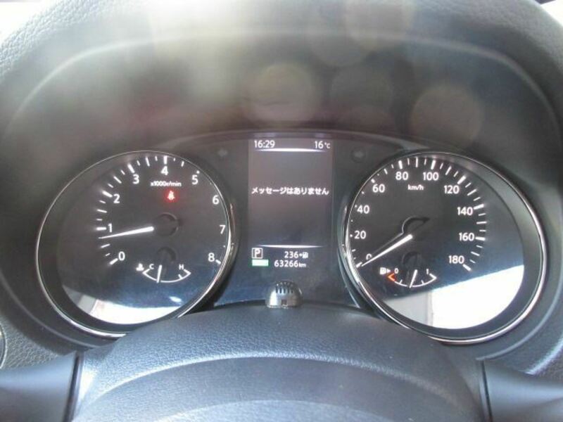 X-TRAIL-9