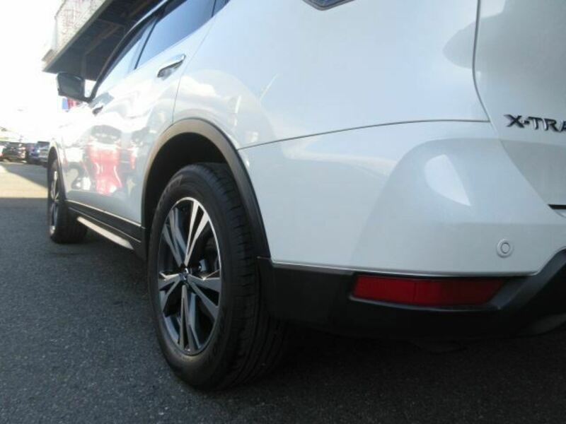 X-TRAIL-37