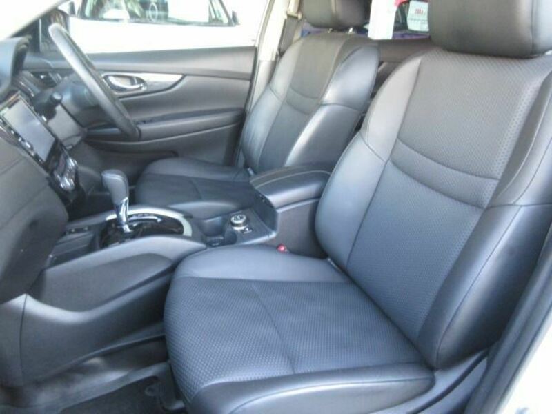 X-TRAIL-46