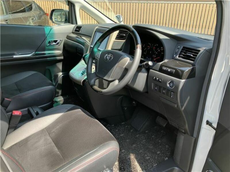 VELLFIRE-27