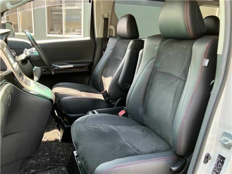 VELLFIRE-30