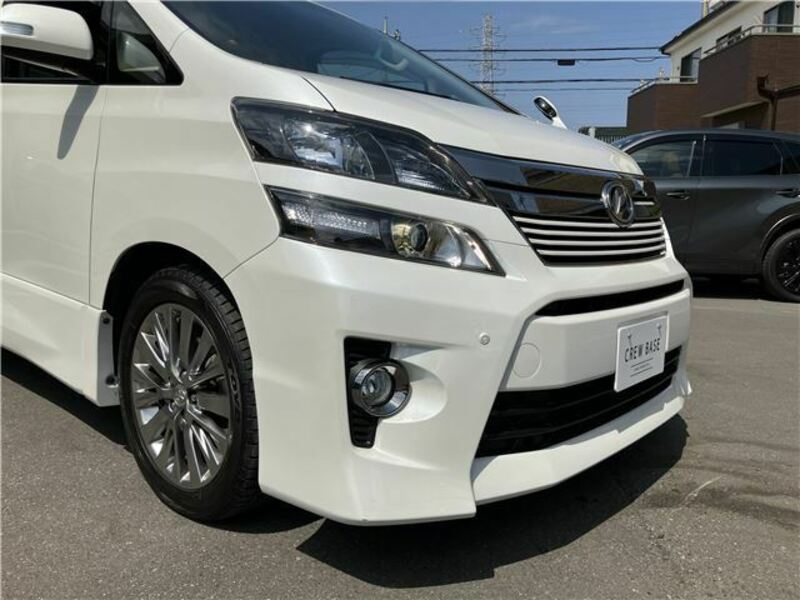 VELLFIRE-38