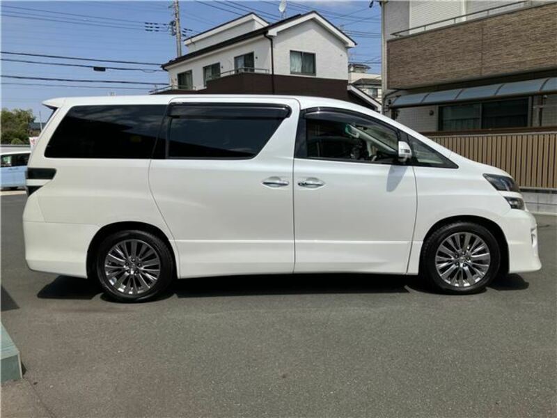 VELLFIRE-43