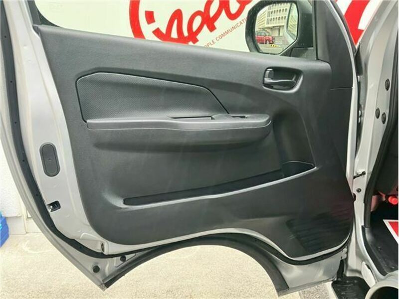 CARAVAN VAN