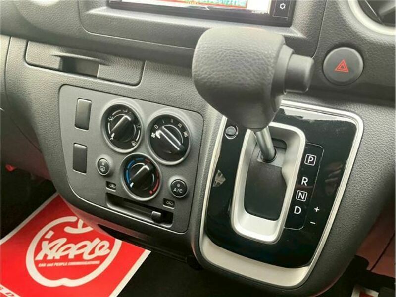 CARAVAN VAN