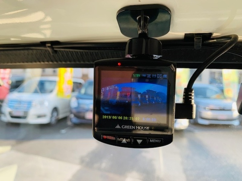 MINICAB VAN
