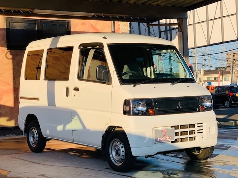 MINICAB VAN