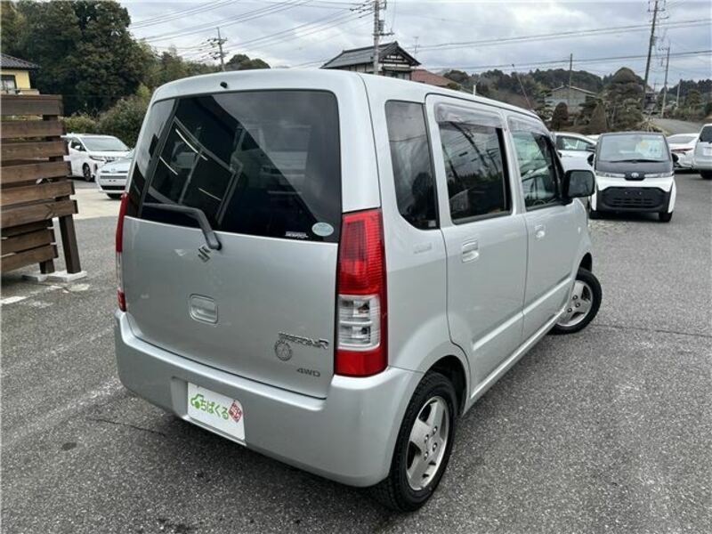 WAGON R