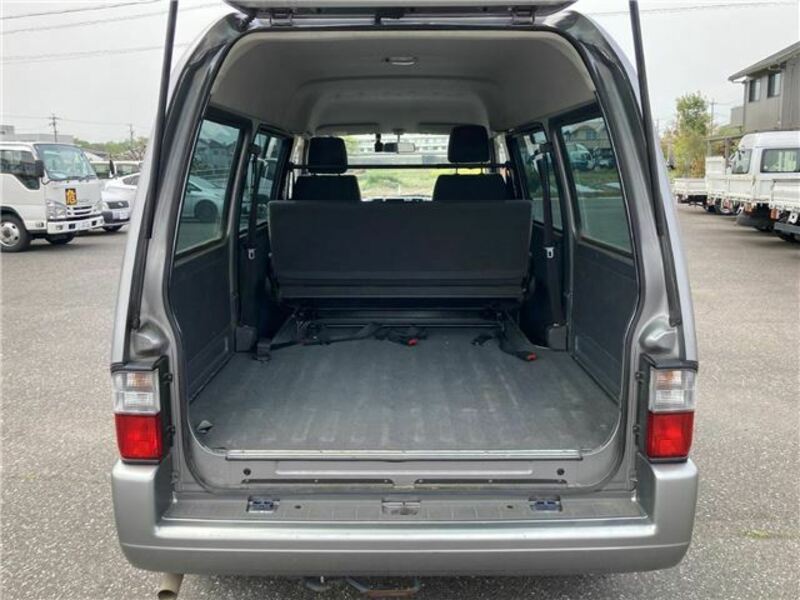 BONGO VAN
