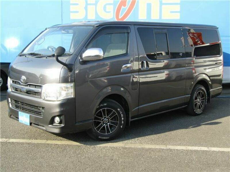 HIACE VAN-6