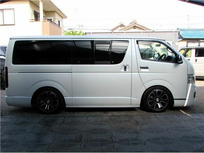 HIACE VAN-5