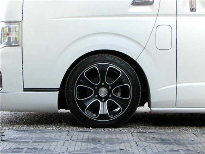 HIACE VAN-7