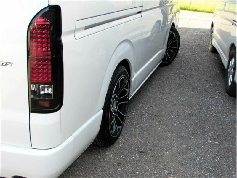 HIACE VAN-10