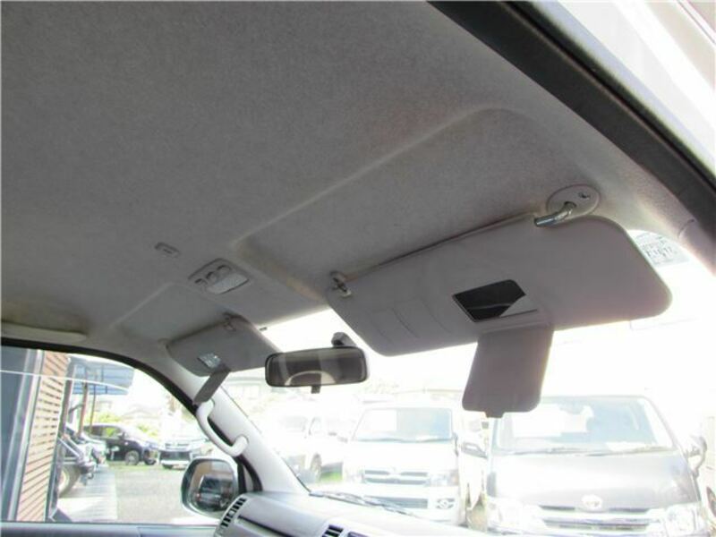 HIACE VAN-24